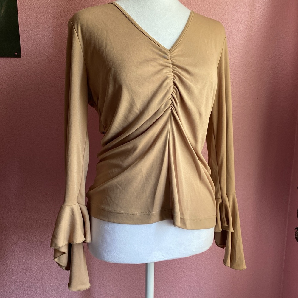 Woman's Sz Mediun La Belle Tan Ruched Blouse with Flared Sleeves